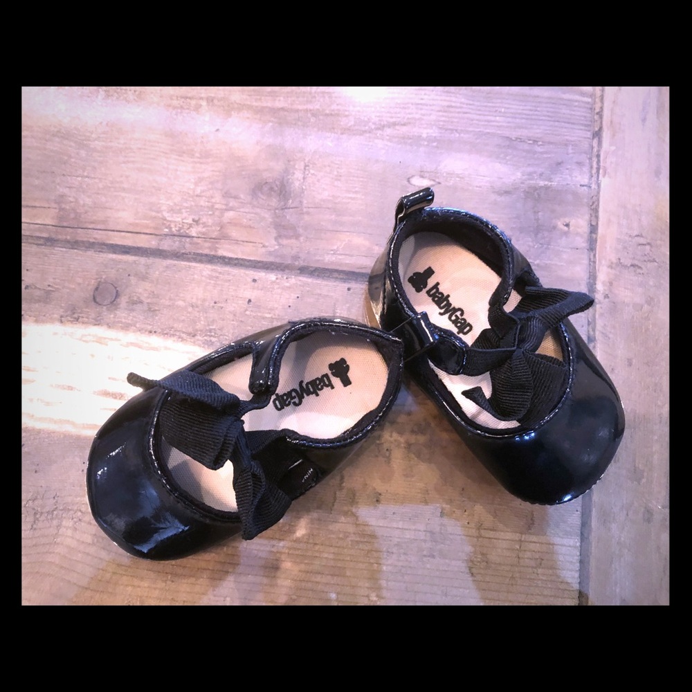 Baby shoes